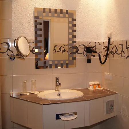 Mohr & Ξενοδοχείο Werder (Havel)