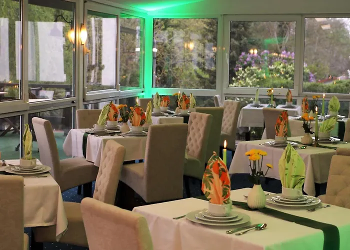 Mohr & Hotel Werder (Havel)